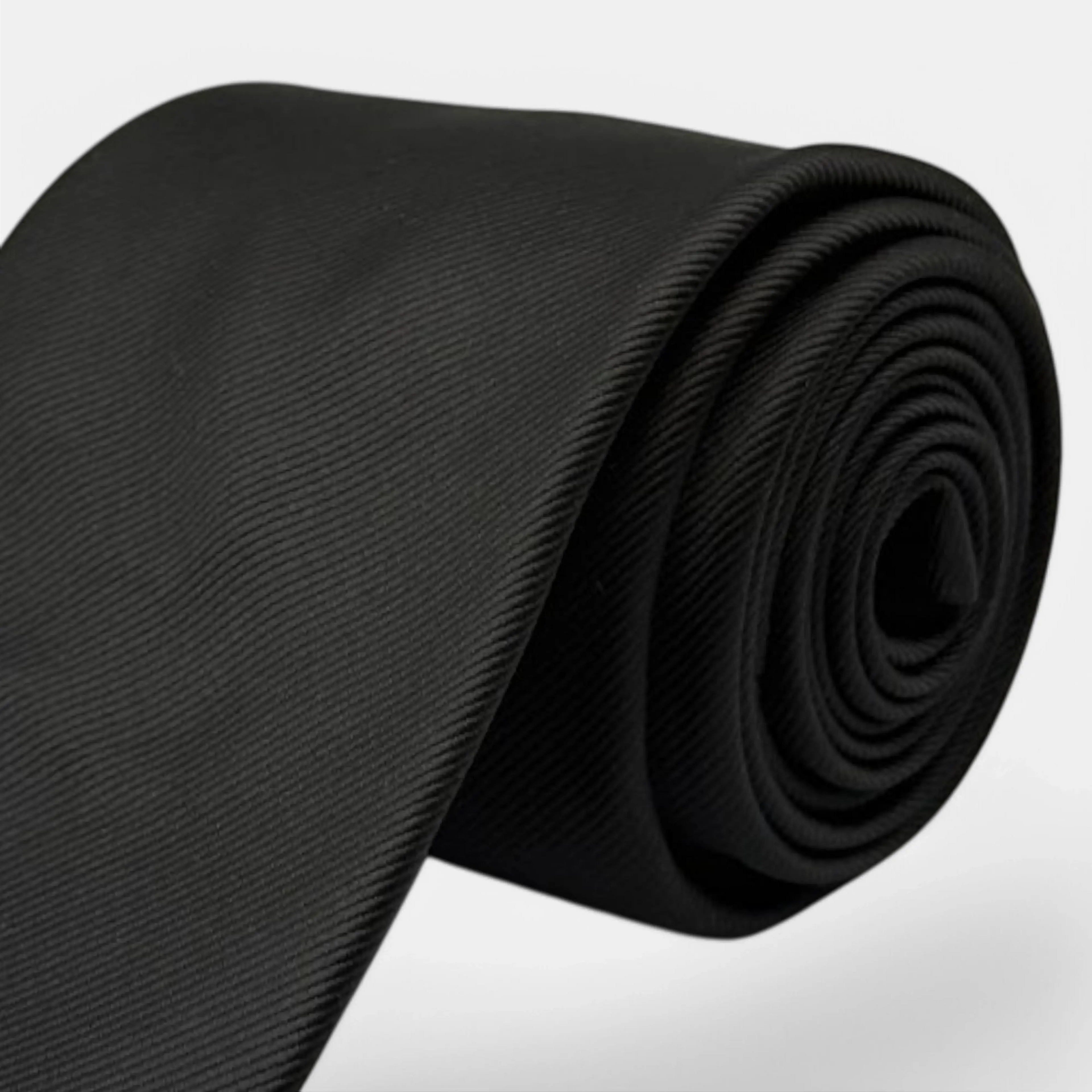 BLACK TIE SKØR