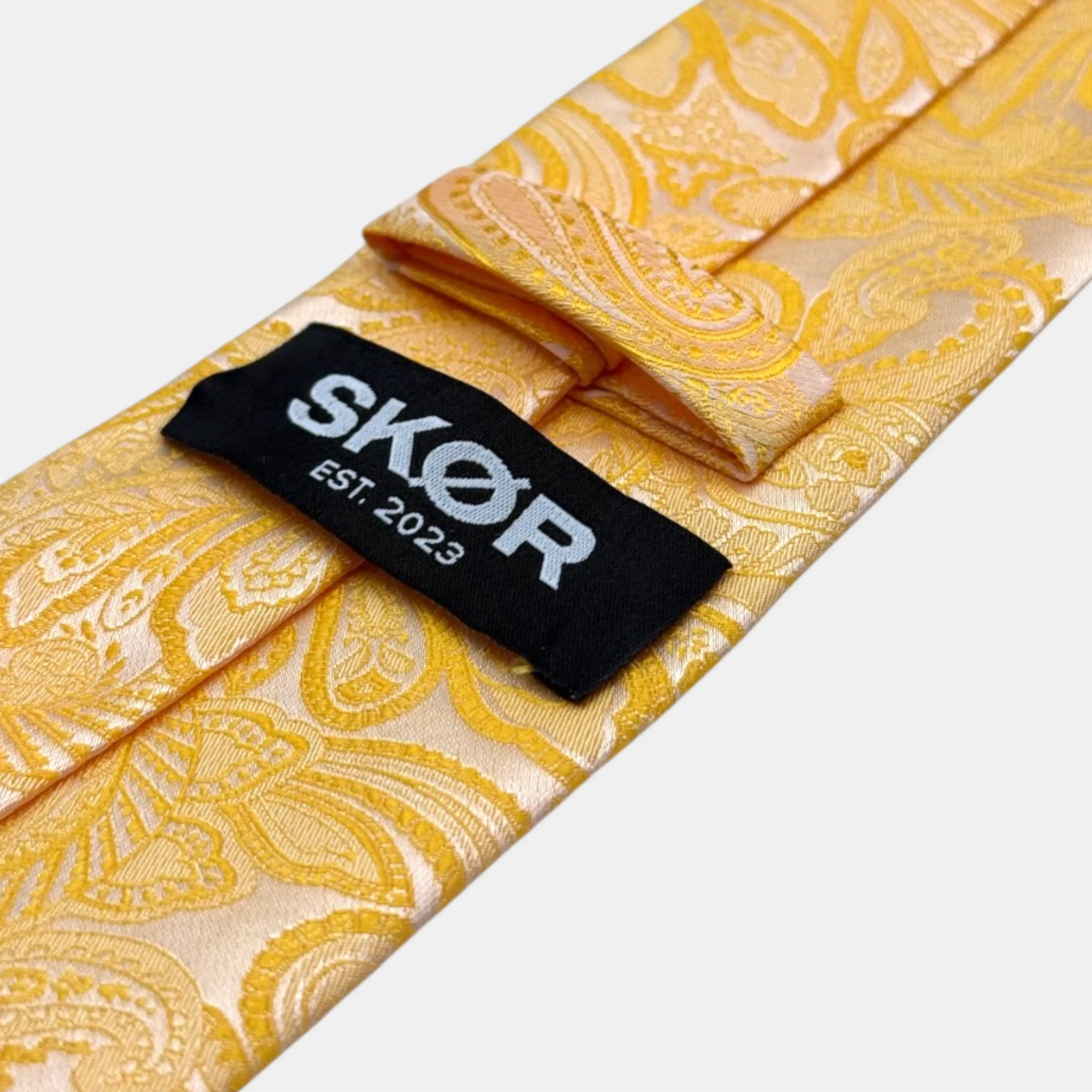 YELLOW PAISLEY TIE SKØR