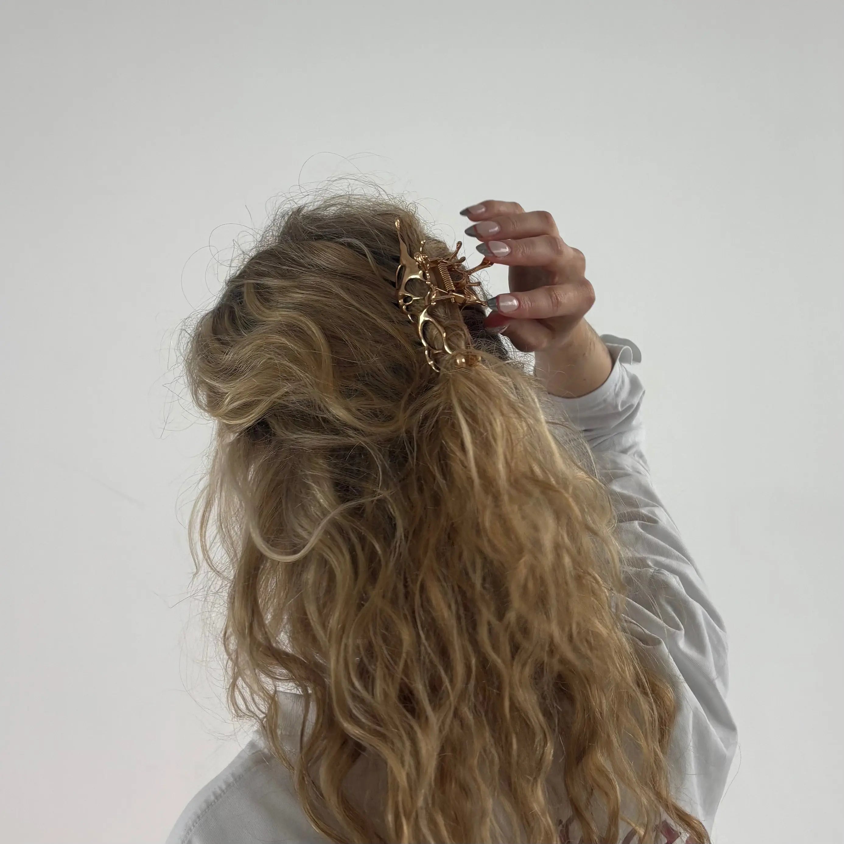 MELTY HAIR CLAW SKØR