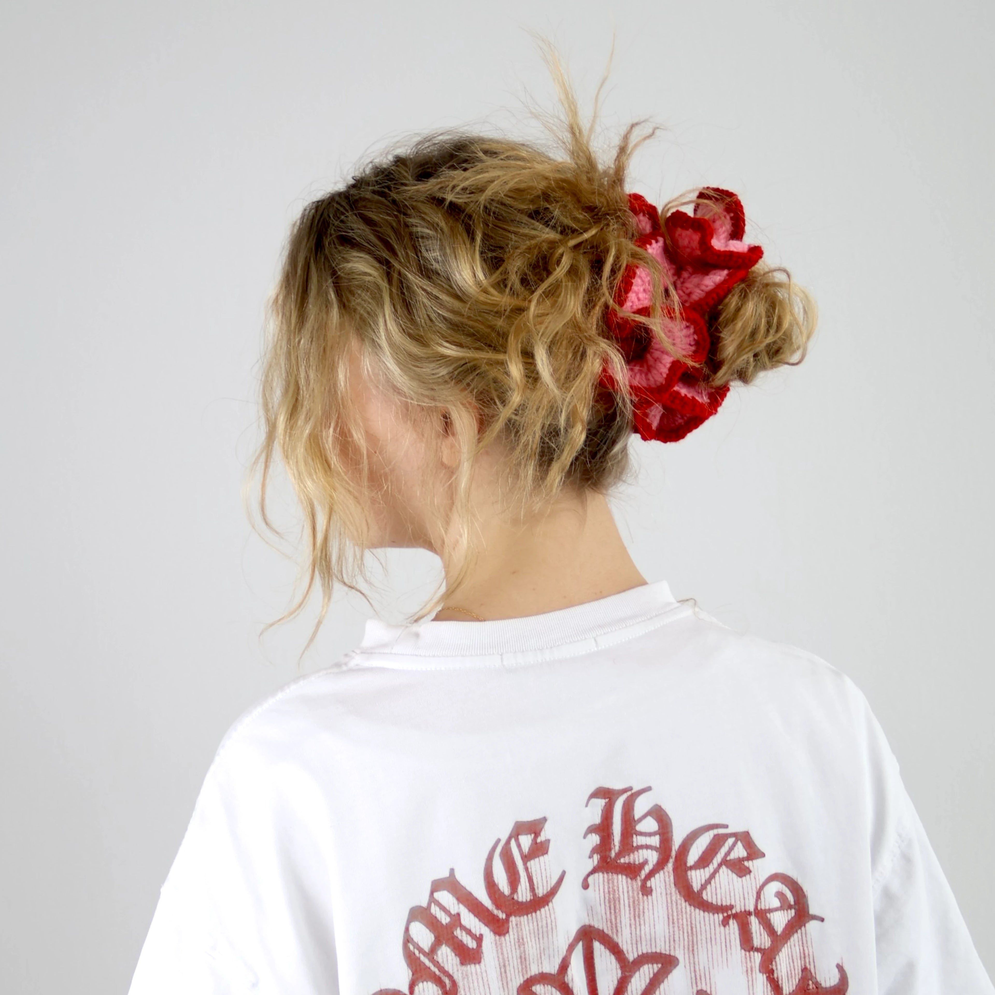 BERRY BLAST SCRUNCHIE