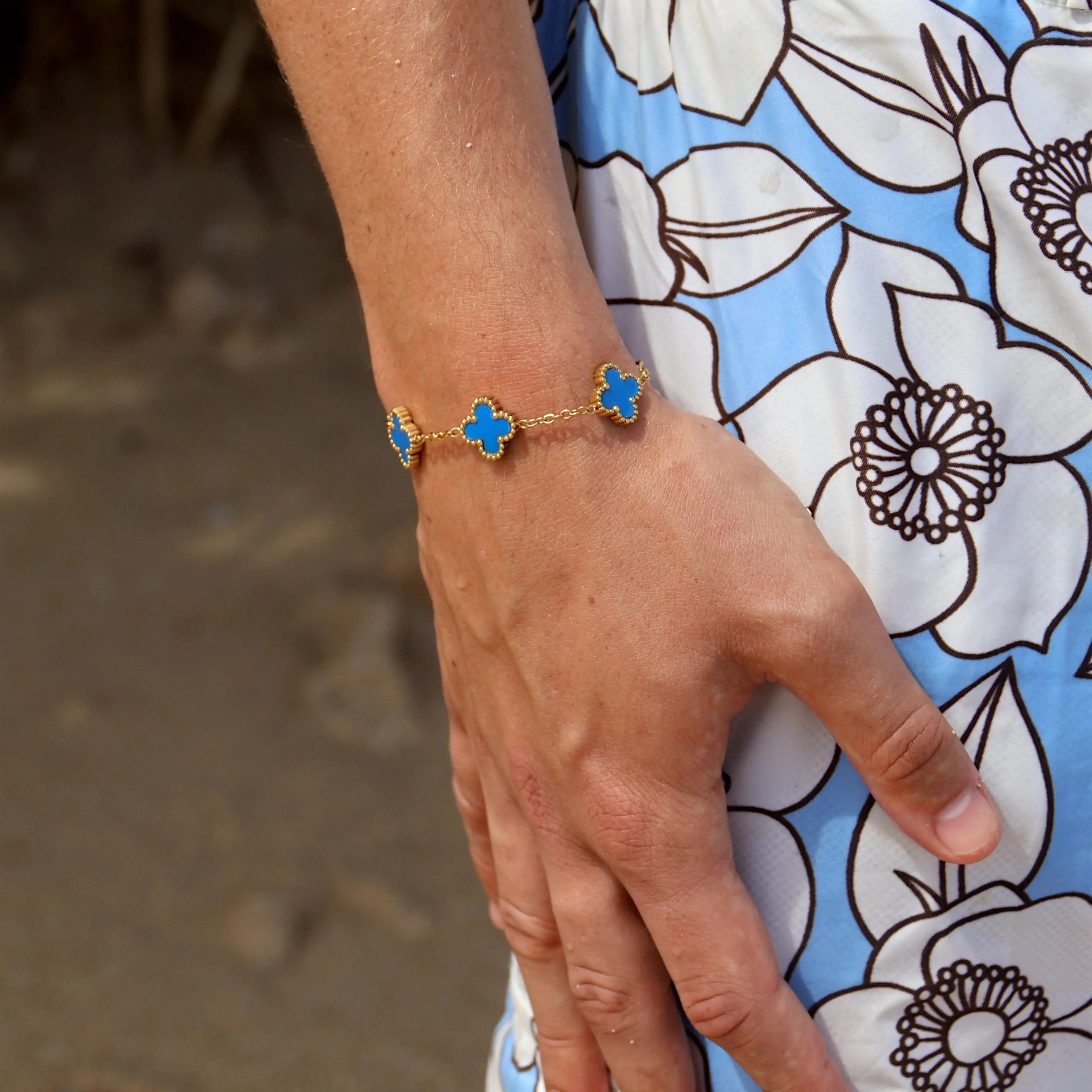 CLOVE BRACELET BLUE SKØR