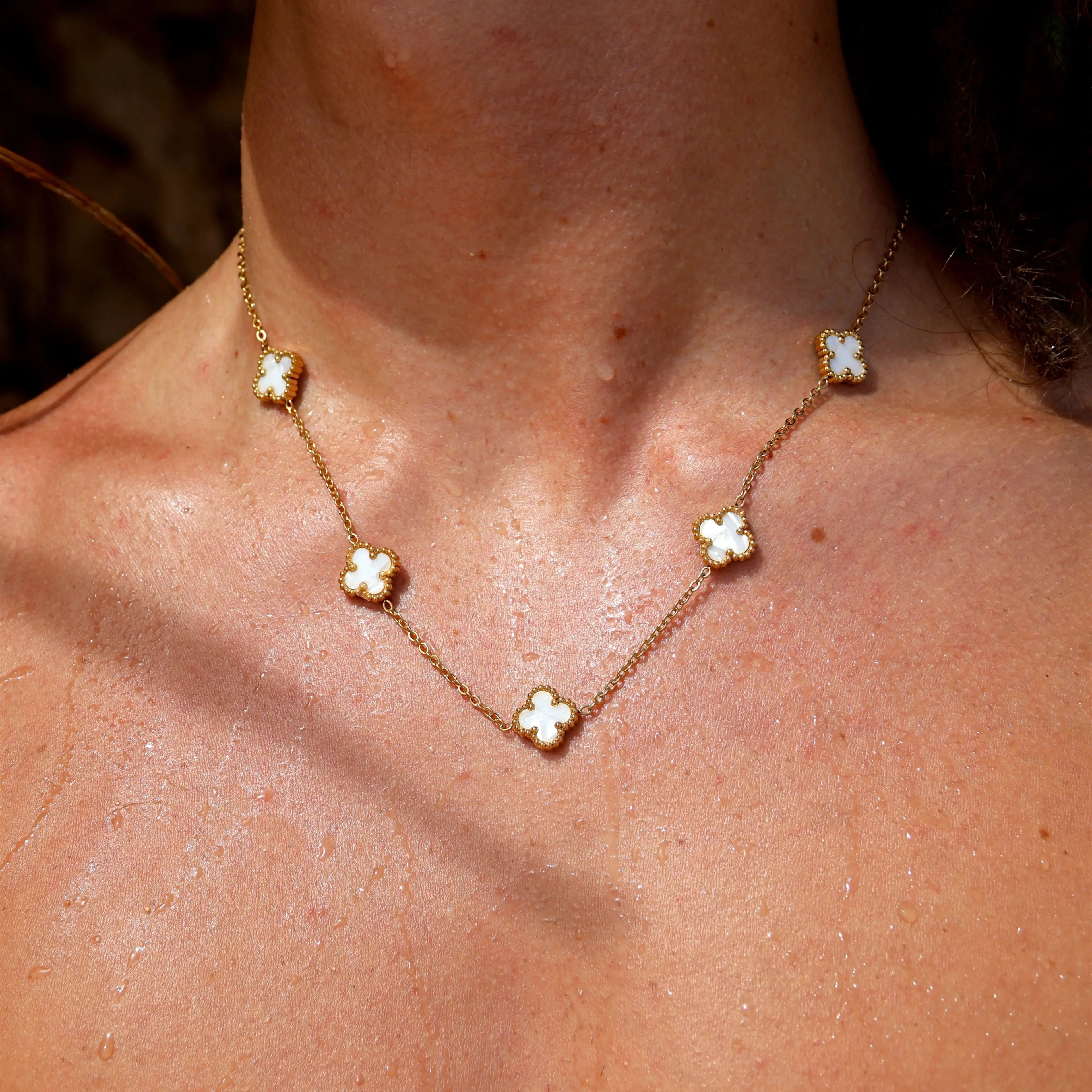 CLOVE CHAIN WHITE SKØR