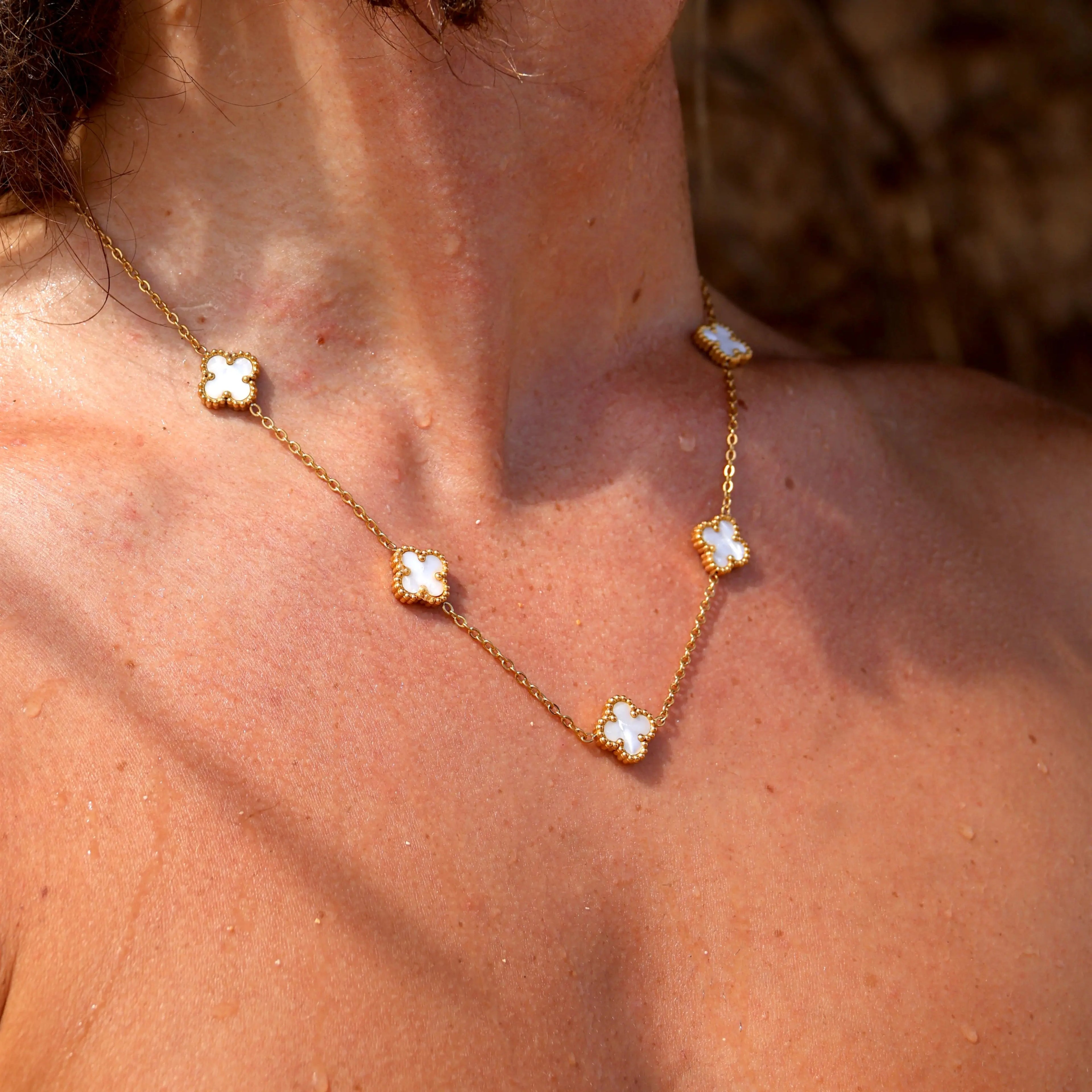 CLOVE CHAIN WHITE SKØR