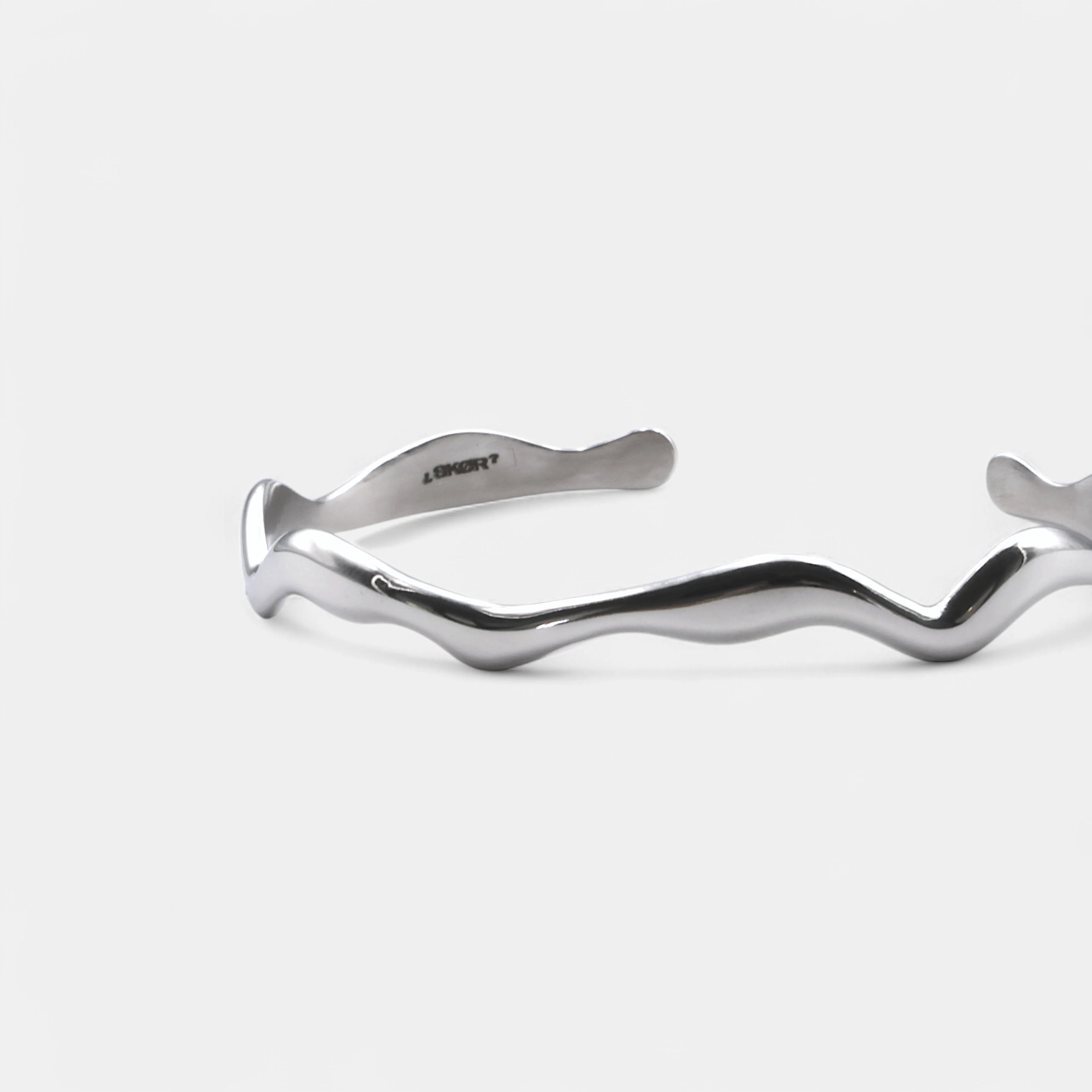 WAVE BRACELET