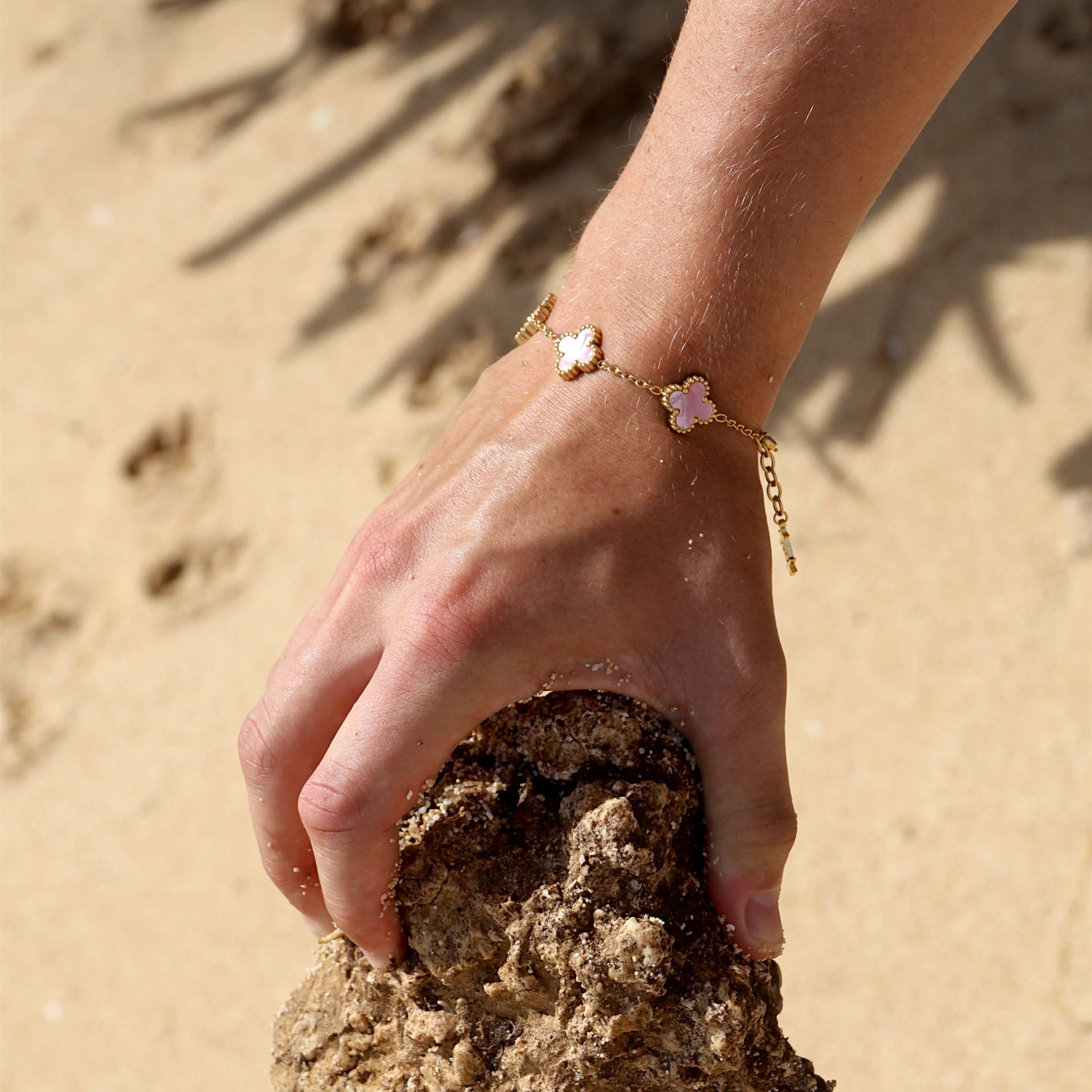CLOVE BRACELET PINK MARBLE