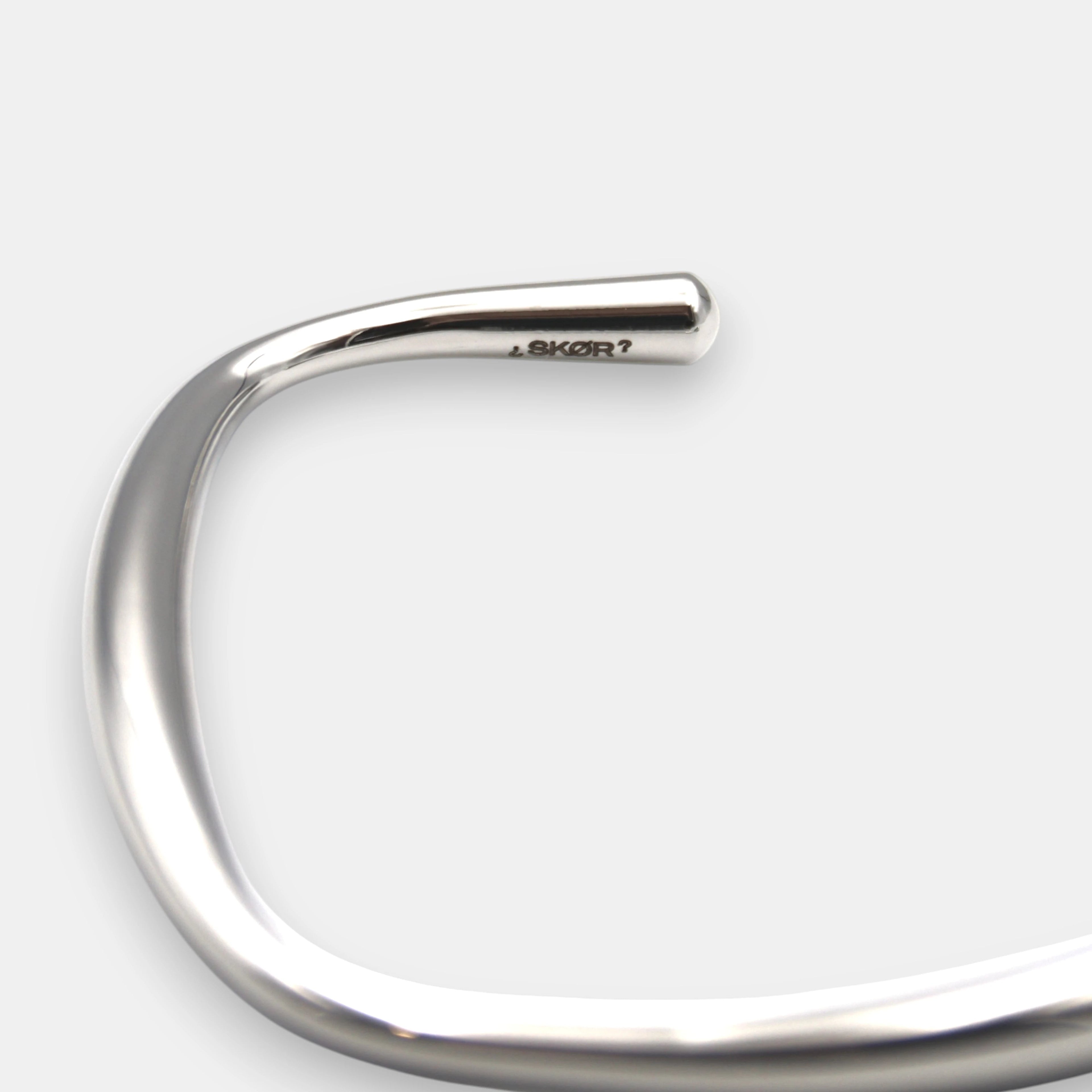 EDGY BRACELET  SKØR